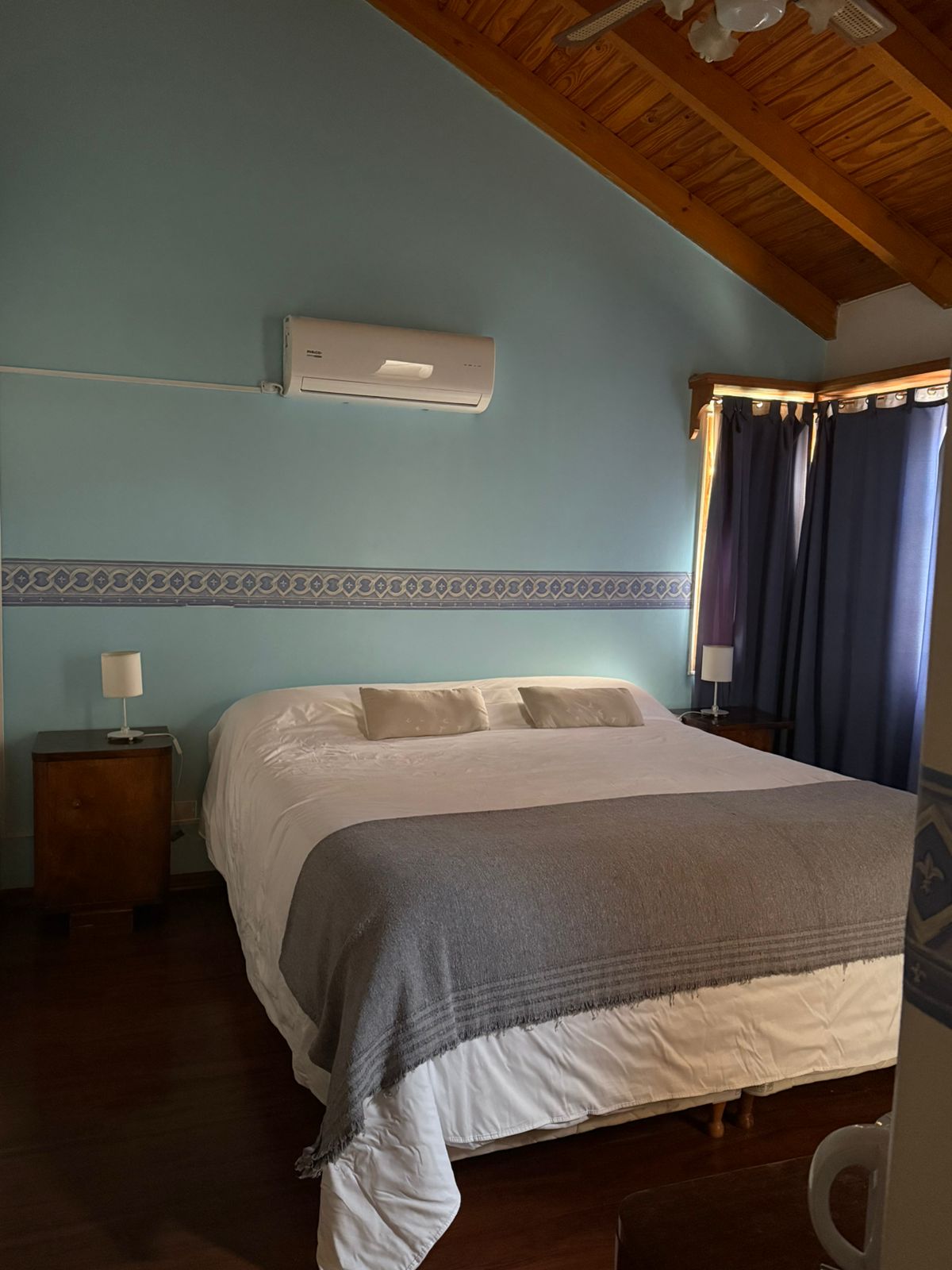 Alojamiento Plas y Coed Gaiman - Habitación 3 bed and breakfast con desayuno incluido